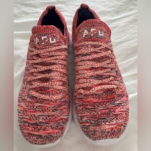 APL Techloom Wave Running Shoes